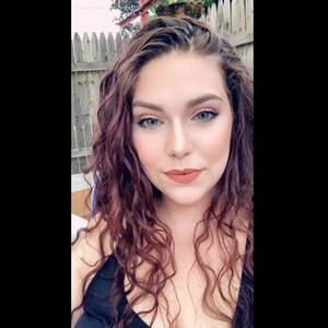 Meet your Posher, Kaitlynn